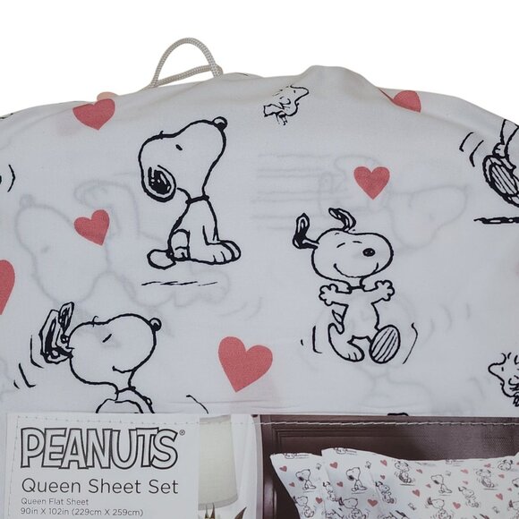 Peanuts Snoopy Queen Sheet Set By Berkshire Valentine Pink Hearts Polyester - Picture 6 of 7